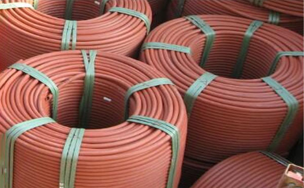 防火安全新标准：聚乙烯阻燃门源穿线管的选择指南